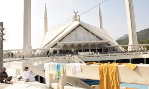 Absence of drainage leads to water accumulation at protest site