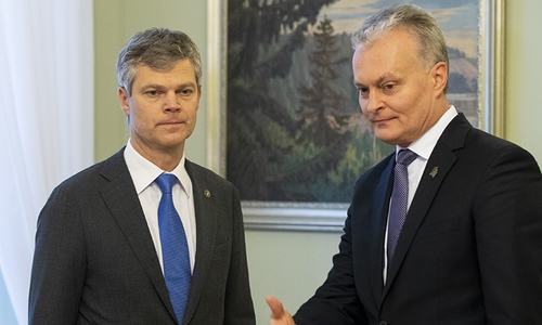 Lithuania, Norway swap spies with Russia at border