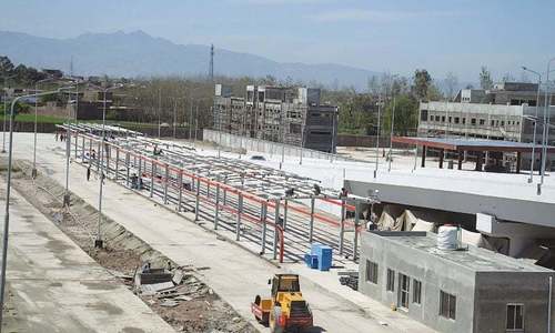 ADB to fix responsibility for delay in Peshawar bus project