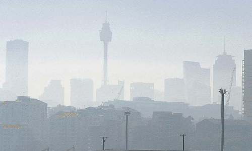 New bushfires spread across Australia