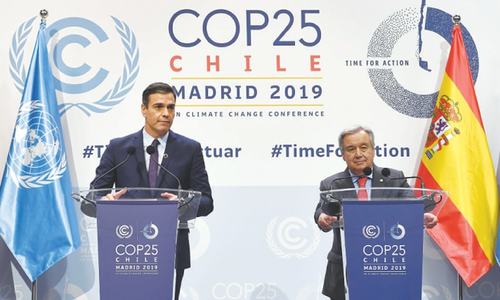 Choose hope or climate surrender, says UN chief