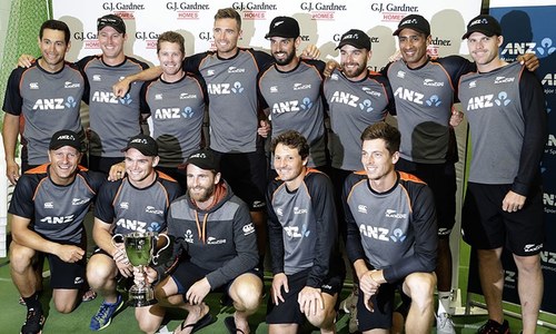 New Zealand draw second Test against England, win series