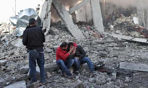 Air strikes kill 19 civilians in northwest Syria: monitor