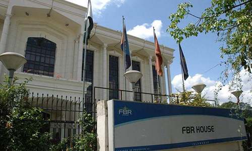 FBR again asks UAE for details of Iqama holders