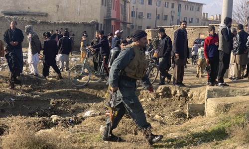 Taliban bombers target key US Afghanistan base as talks resume