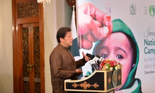 Pakistan&rsquo;s economy, image linked to polio eradication: Imran