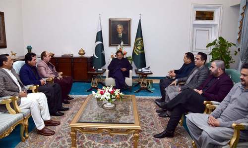 PTI lawmakers seek Rangers&rsquo; role in Karachi&rsquo;s water distribution