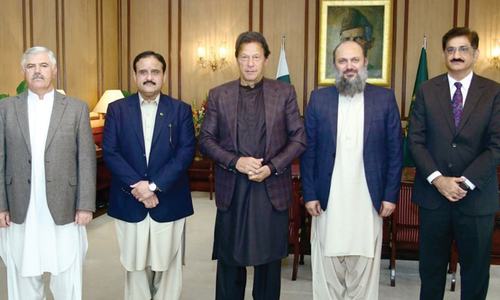 Centre to consult provinces on gas royalty, water distribution