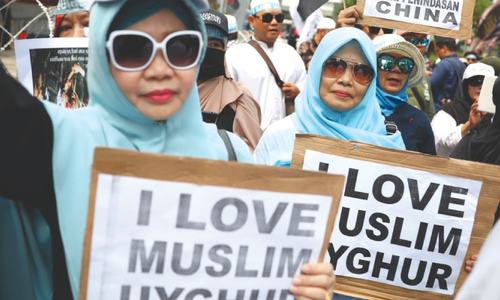 Indonesian Muslims protest China’s treatment of Uighurs Indonesian Muslims protest China’s treatment of Uighurs