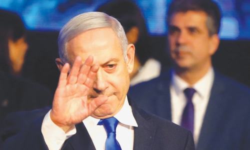 Netanyahu wins party leadership vote in re-election boost