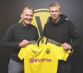 Dortmund sign striker Haaland from Salzburg Dortmund sign striker Haaland from Salzburg