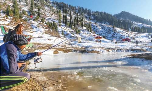 Ice fishing attracts tourists to Malam Jabba Ice fishing attracts tourists to Malam Jabba