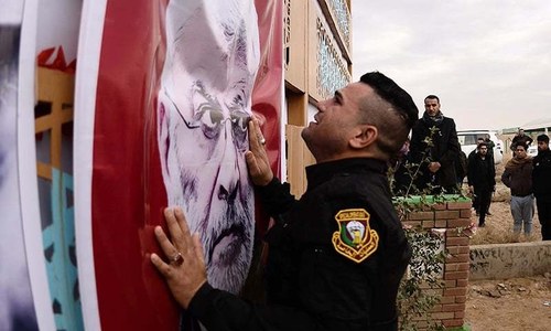 US, Iran draw back from brink, but threats show crisis not over
