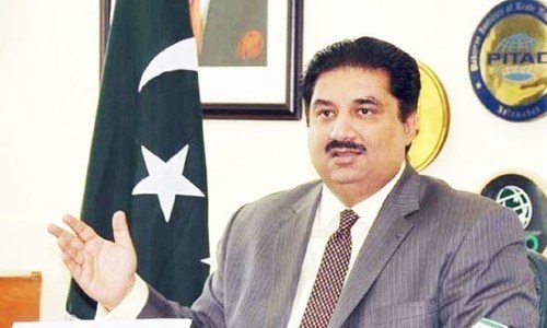 PML-N leader hints at pressure over tenure bill