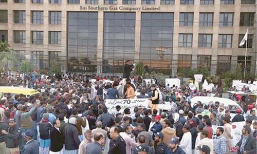 Centre, Sindh meet today to settle gas share dispute