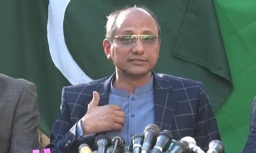 Saeed Ghani lashes out at SSP Rizwan, terms police official a 'third-rate man'
