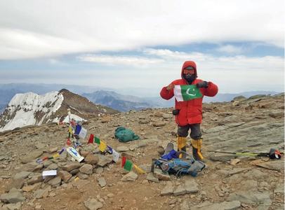 Another feather in the cap of Pakistani climber Another feather in the cap of Pakistani climber