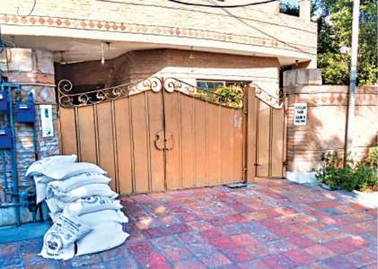 PFA dumps flour bags outside Azma’s house PFA dumps flour bags outside Azma’s house