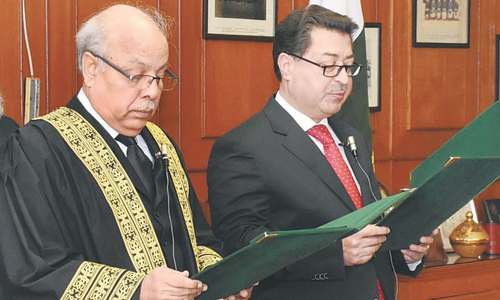 Election Commission of Pakistan complete as new chief, members sworn in