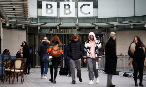 BBC to axe 450 newsroom jobs