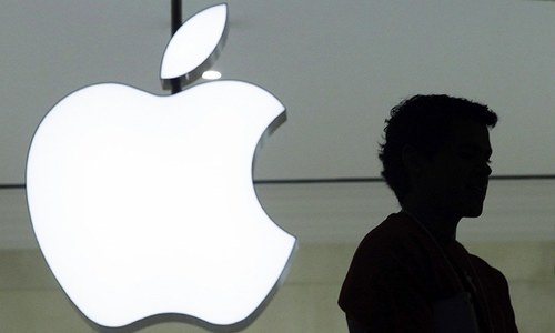 Apple takes smartphone sales crown from Samsung