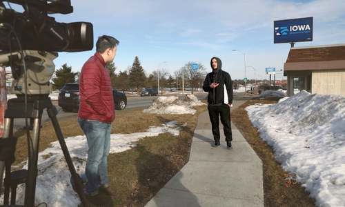 Democrats&rsquo; Iowa vote turns into fiasco as results delayed