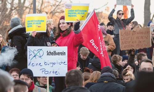 Politician seeks far-right backing for premiership, stuns Germany