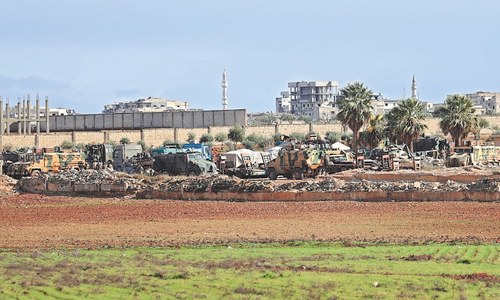 Turkey sends more troops to Syria amid Idlib assault