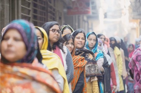 Exit polls predict Modi defeat as Delhi votes Exit polls predict Modi defeat as Delhi votes