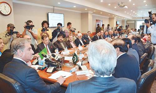 Qureshi wants business community to be partner in economic diplomacy