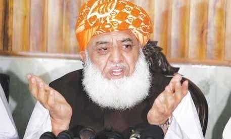 Fazl assails opposition parties for lukewarm support during march