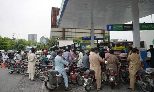 PSO resumes operations at Keamari oil terminal as situation returns to 'normal'