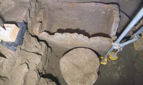 Rome ‘unveils tomb of its fabled founder’ Rome ‘unveils tomb of its fabled founder’