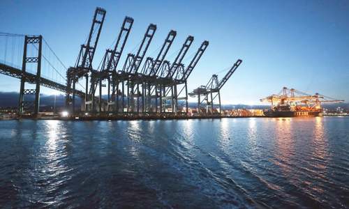 US regulators start contingency planning as coronavirus reaches Washington