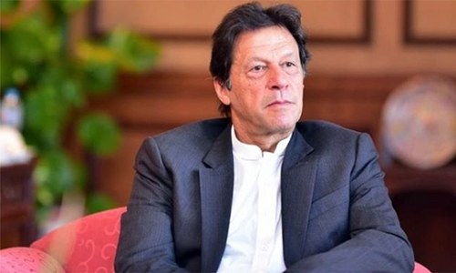 PM Imran urges nation not to panic, take precautions against coronavirus 'voluntarily'