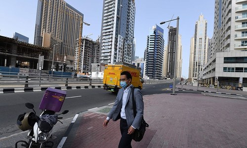 UAE bans prayers at all houses of worship, including mosques