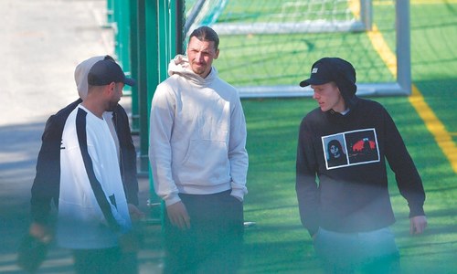 Italy begins drawing up medical guidelines for Serie A restart