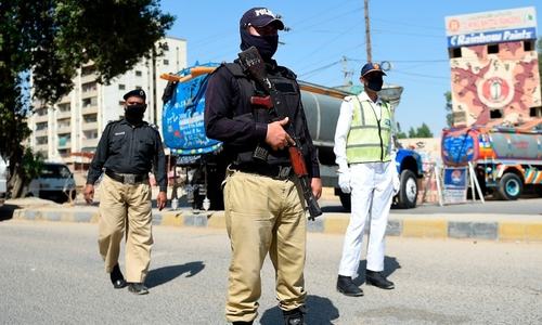 Residents face hardship as police block roads to seal 11 UCs in Karachi's district East Residents face hardship as police block roads to seal 11 UCs in Karachi's district East
