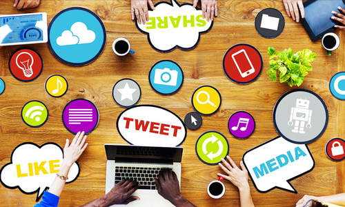Social media outlets see surge in number of Pakistani users