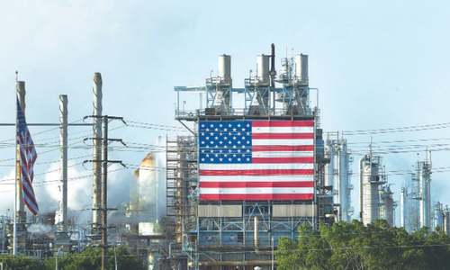 Oil crash pummels world shares, bond yields Oil crash pummels world shares, bond yields