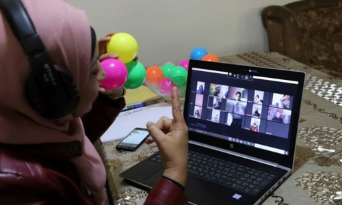 I'm teaching my students online and here's what I've learnt from their experiences