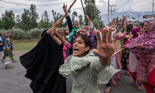 3 AP photographers win Pulitzer for coverage of occupied Kashmir after India's annexation