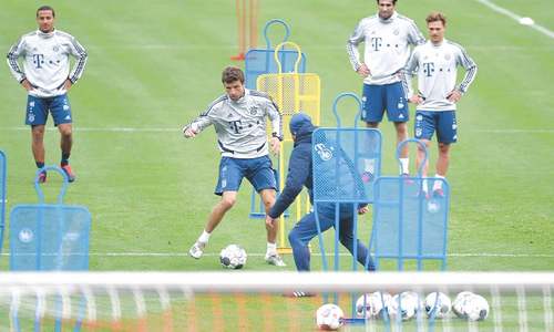 Another virus case in German football before key meeting