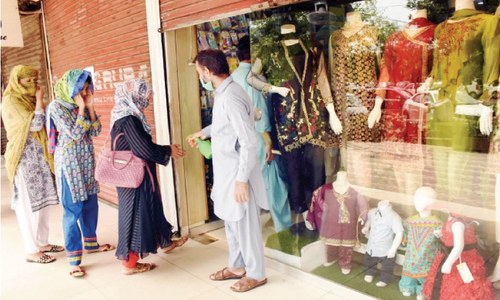 Markets in Pindi open, ignoring Punjab govt&rsquo;s directives