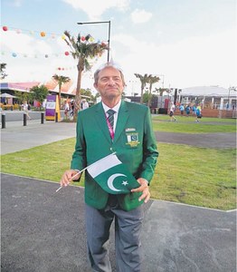 HOCKEY: THE ROUGH END OF THE STICK