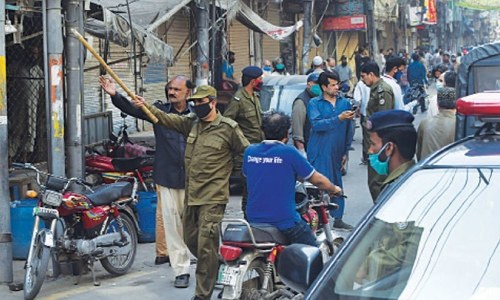 More than 100 shops sealed in Lahore amid violation of SOPs