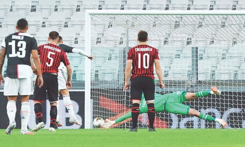 Italian football resumes in silence as Juve squeeze past Milan