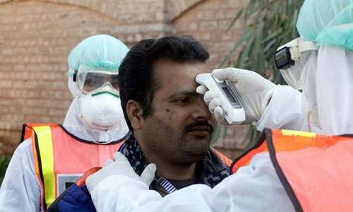 Door-to-door Covid-19 testing temporarily halted in Karachi's District South after 25 field staff test positive