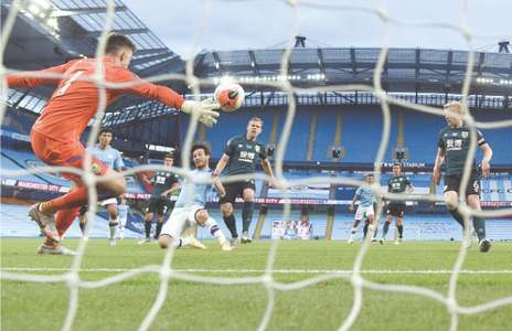 City crush ‘embarrassed’ Burnley to keep Liverpool waiting City crush ‘embarrassed’ Burnley to keep Liverpool waiting