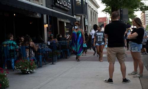 US coronavirus cases rise by 47,000, biggest one-day spike of pandemic